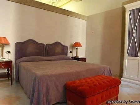 Oda ve Kahvaltı Alloro