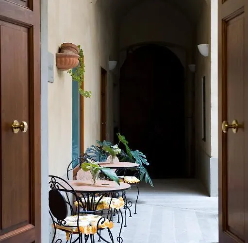 Alloro Couette-café 4*