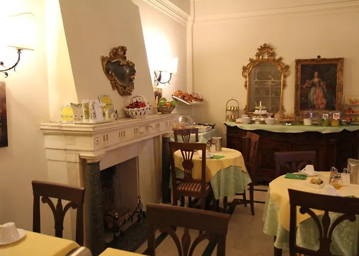 Alloro Bed & Breakfast 4*